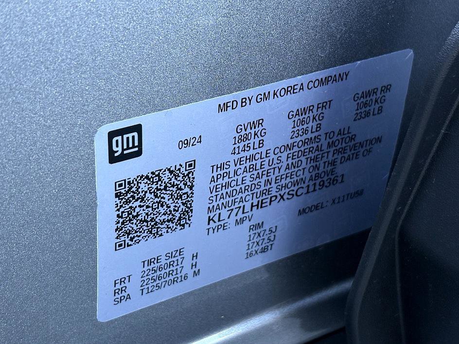 Used 2025 Chevrolet Trax LT w/ Driver Confidence Package image 26