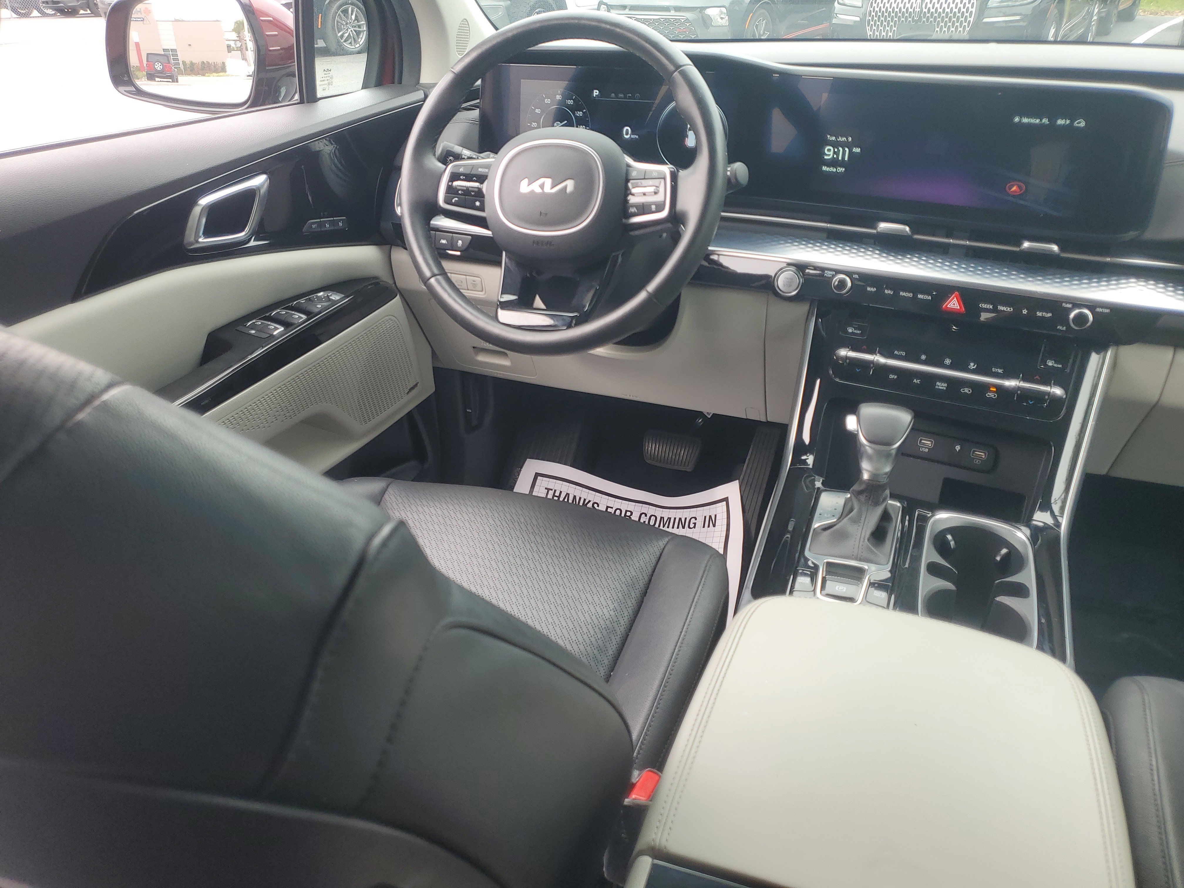 Used 2024 Kia Carnival SX Prestige FWD image 19