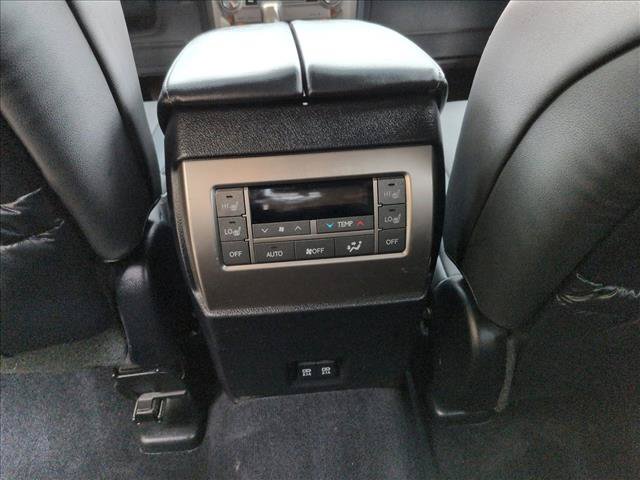 Used 2021 Lexus GX 460 Premium w/ Accessory Package AWD/4WD image 18