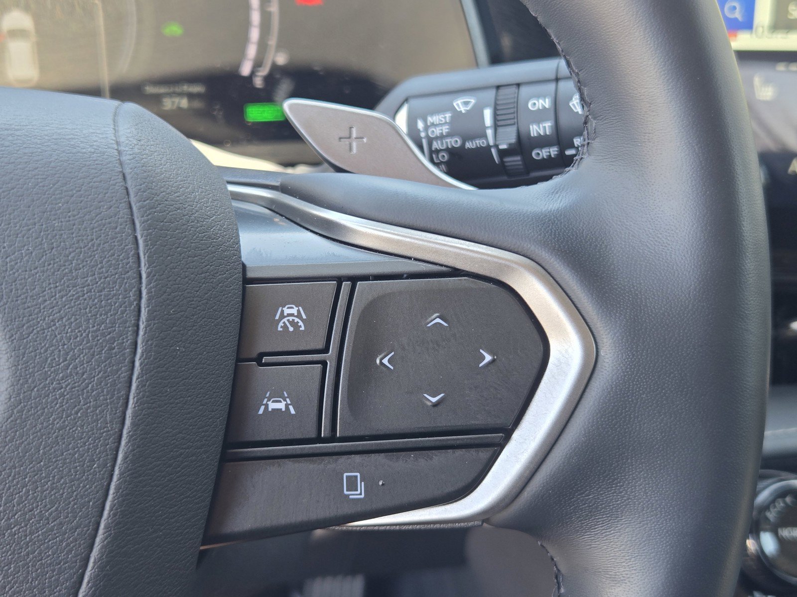 Certified 2025 Lexus NX 350h AWD w/ Premium Package image 24