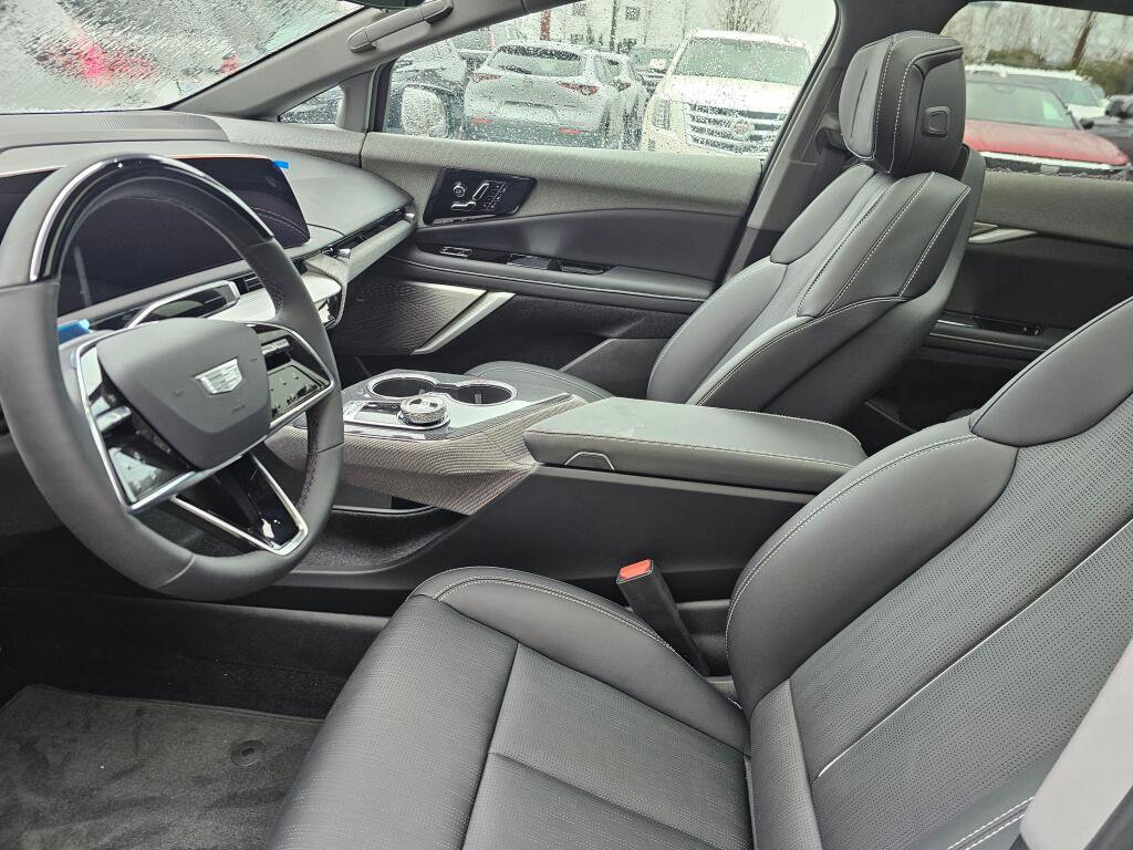 New 2026 Cadillac Optiq Luxury 2 AWD/4WD image 26