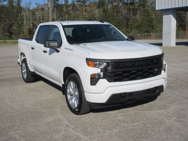 Used 2025 Chevrolet Silverado 1500 Custom image 4