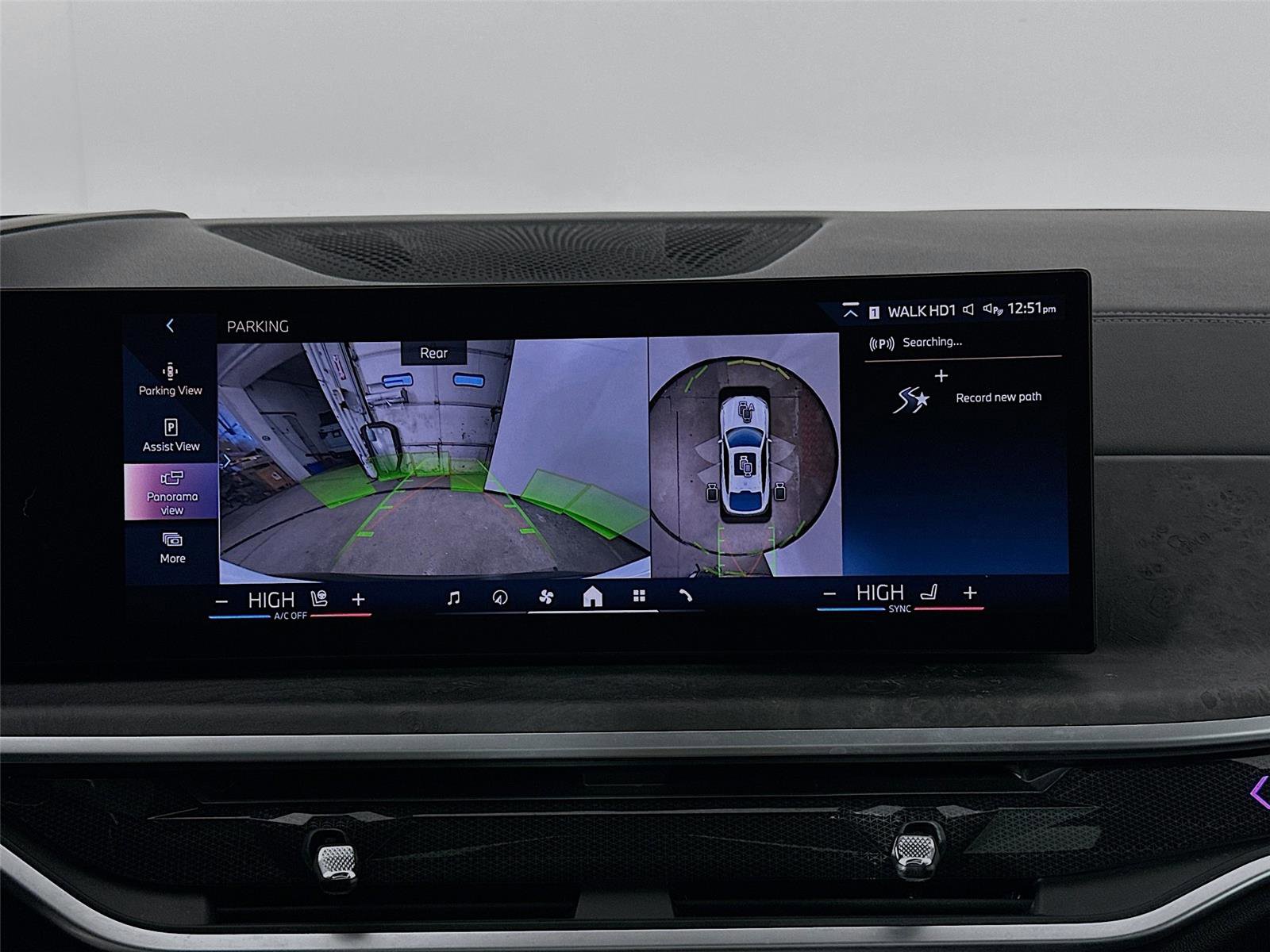 Certified 2024 BMW X6 xDrive40i image 14