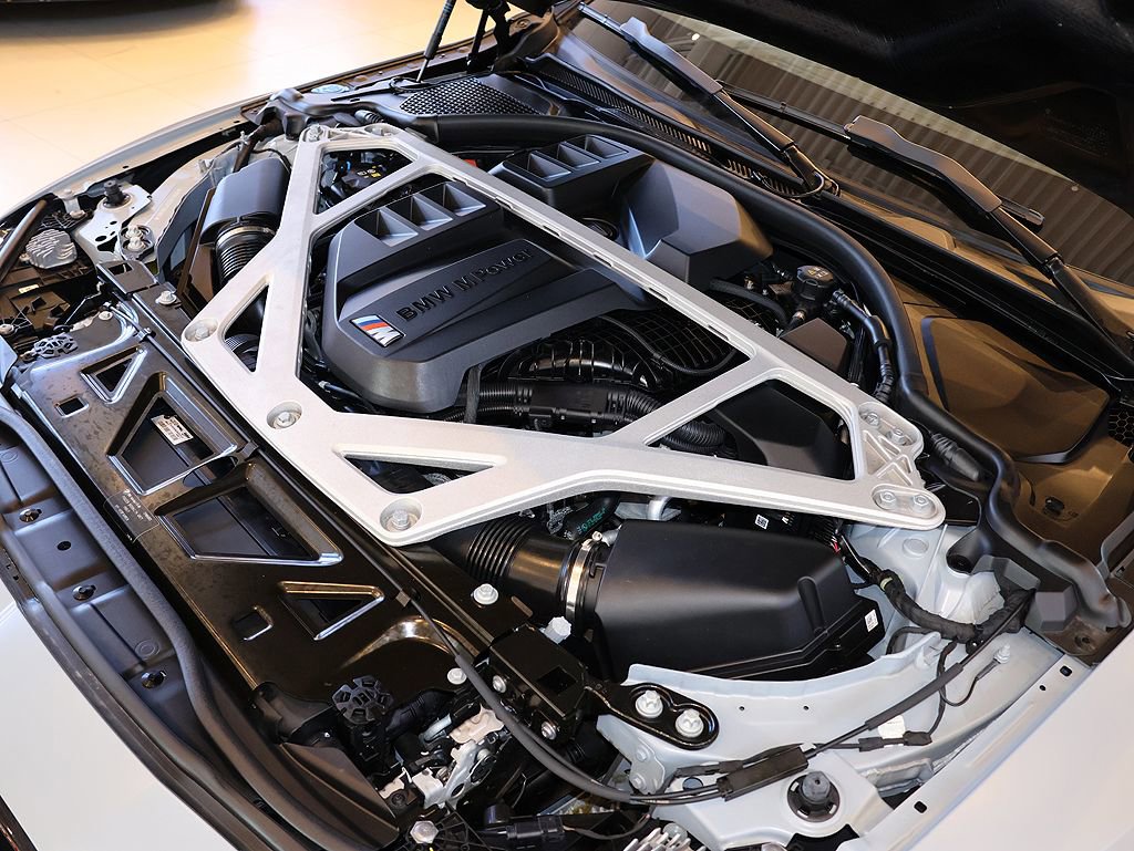 Used 2023 BMW M4 CSL image 48