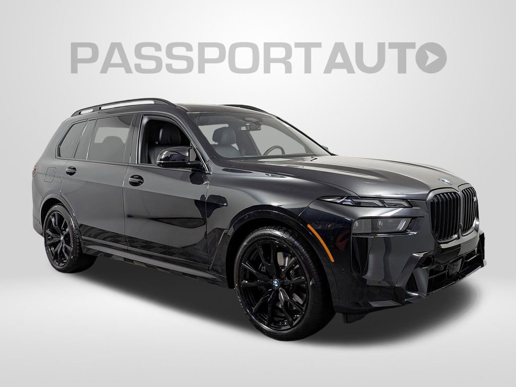 Used 2026 BMW X7 M60i image 9