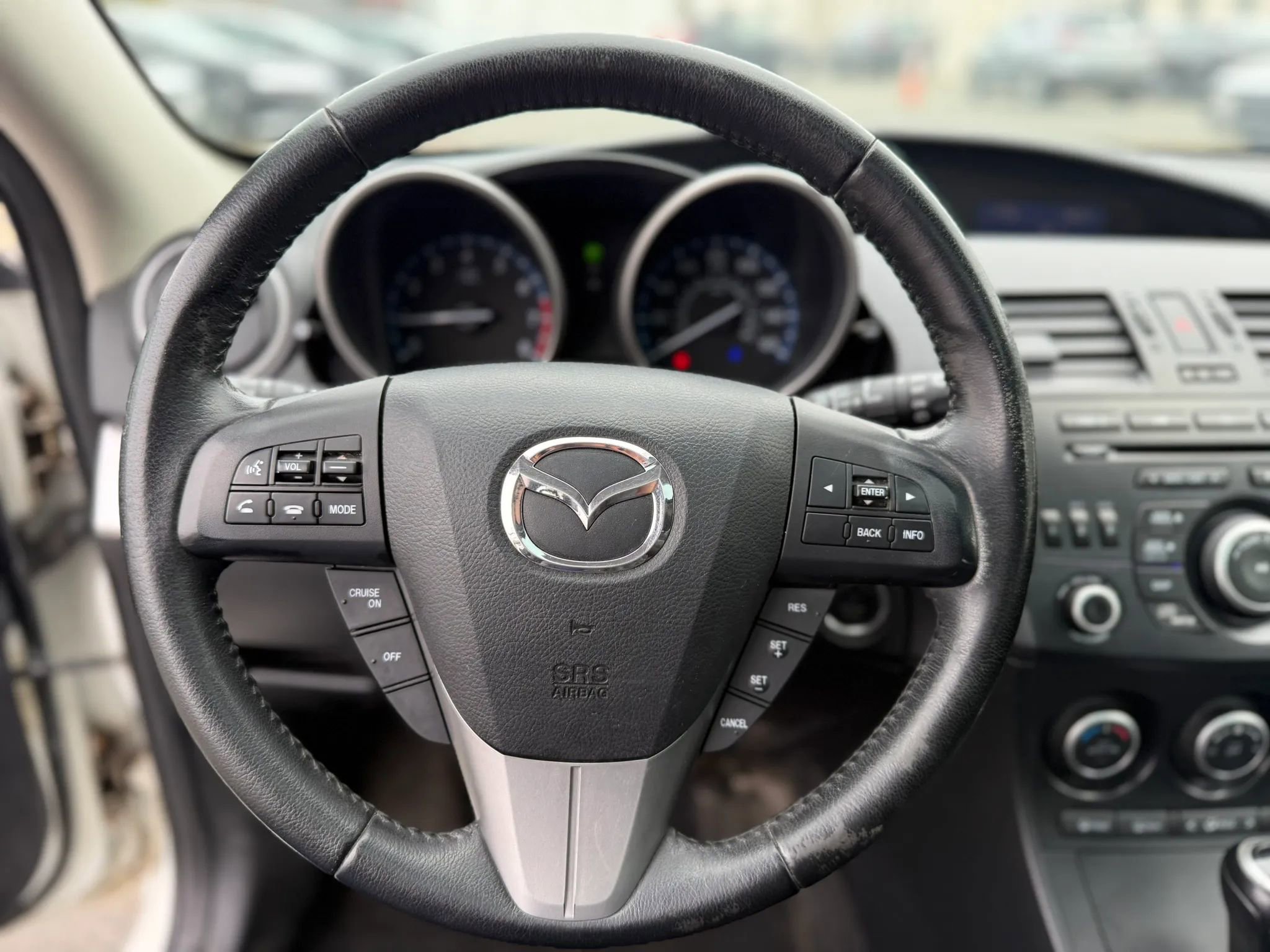 Used 2013 MAZDA MAZDA3 i Touring FWD image 23