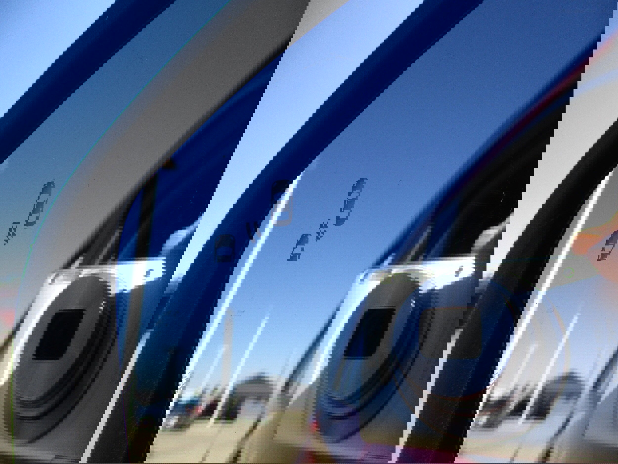 Used 2023 Ford Explorer XLT image 11