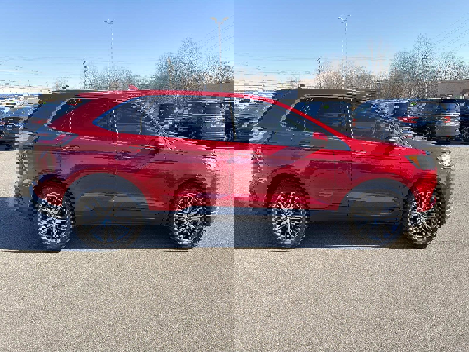 Used 2020 Ford Edge Titanium image 20