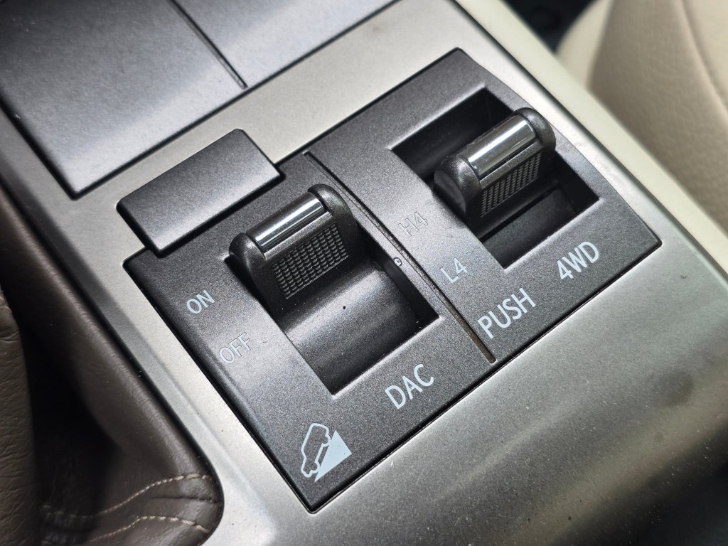 Used 2018 Lexus GX 460 Premium AWD/4WD image 11