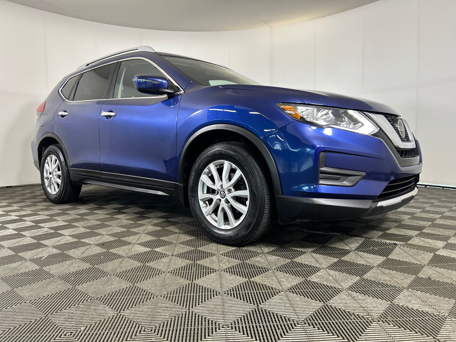 Used 2019 Nissan Rogue S