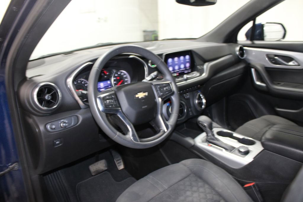 Used 2022 Chevrolet Blazer LT image 33