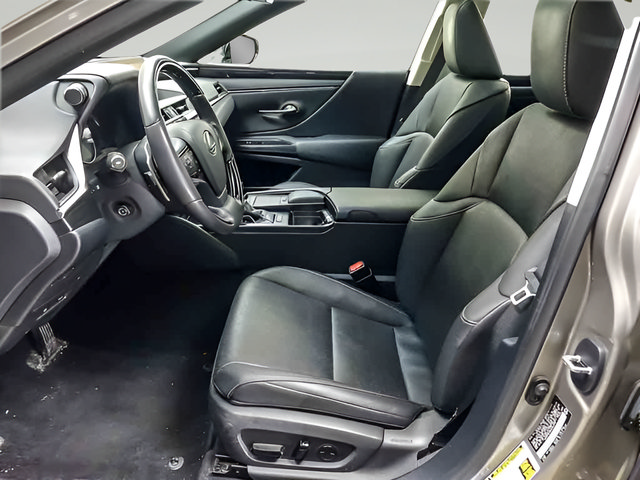 Used 2021 Lexus ES 250 w/ Premium Package AWD/4WD image 8