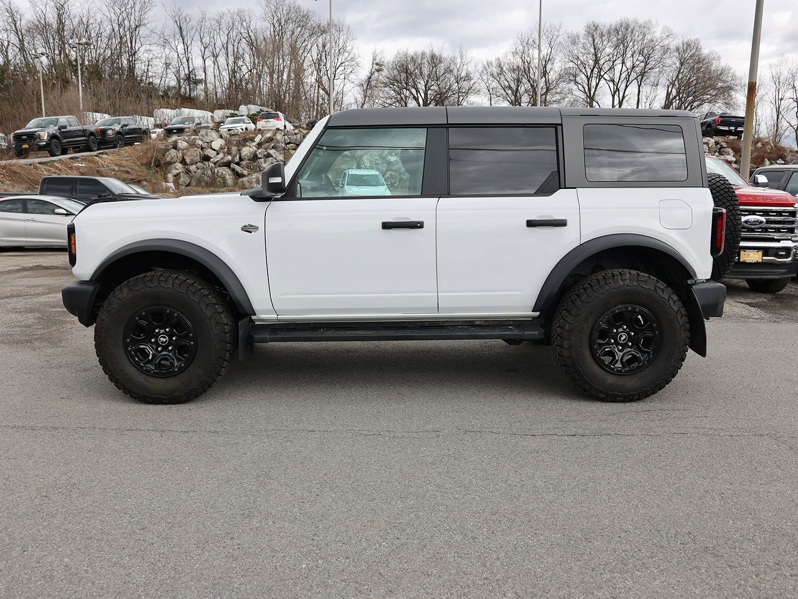 Used 2022 Ford Bronco Wildtrak image 4