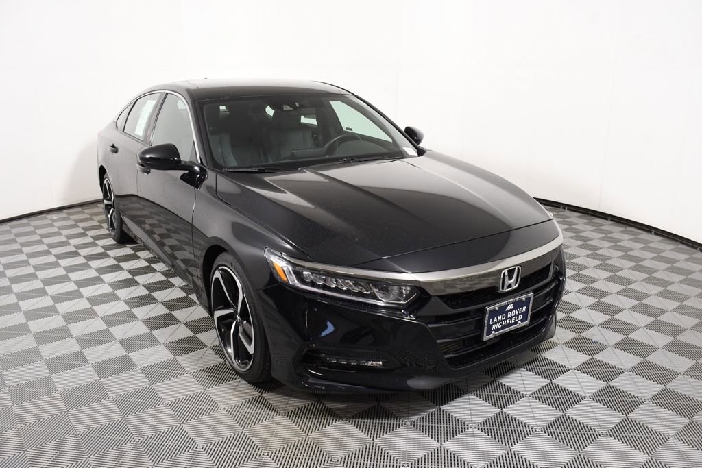 Used 2018 Honda Accord Sport image 9