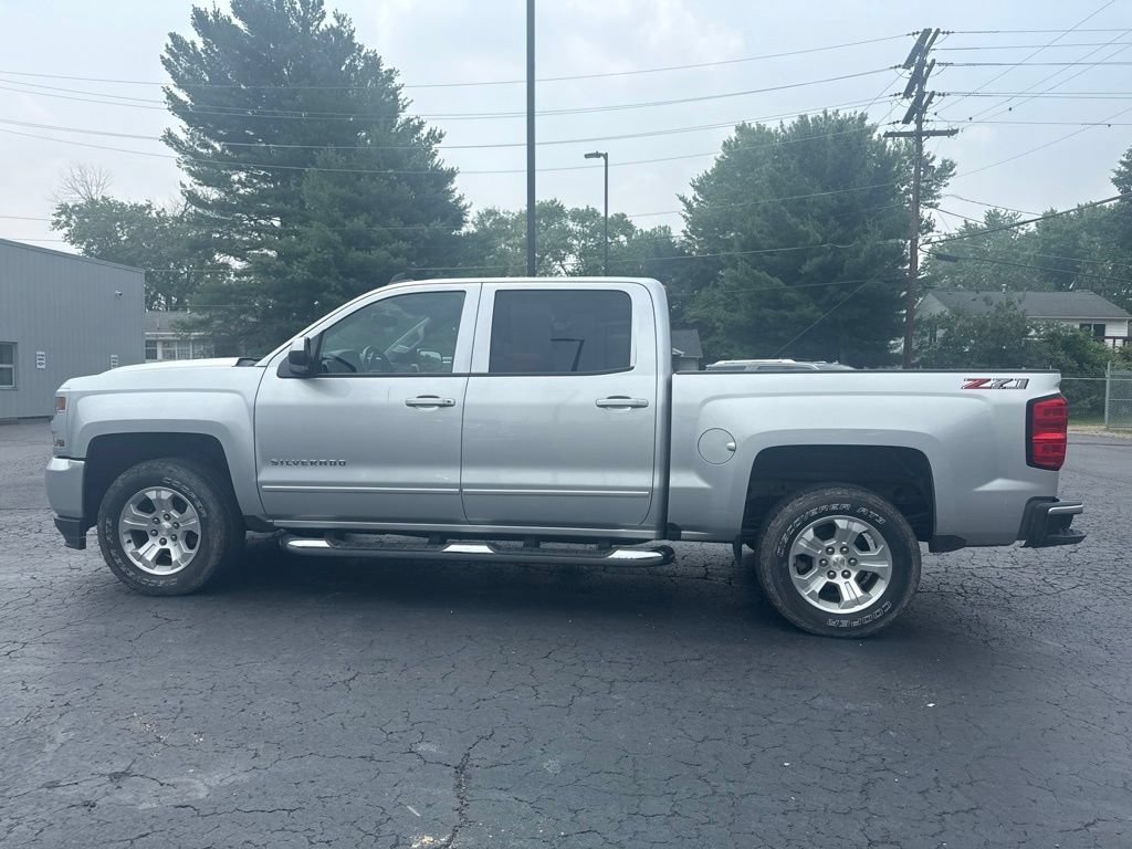 Used 2018 Chevrolet Silverado 1500 LT w/ All Star Edition AWD/4WD image 4