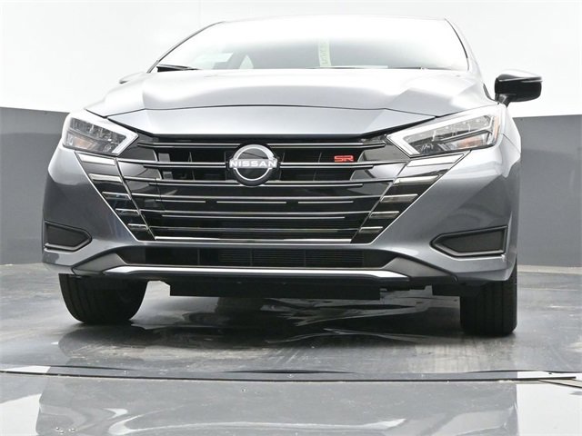 New 2025 Nissan Versa SR w/ Trunk Package image 20