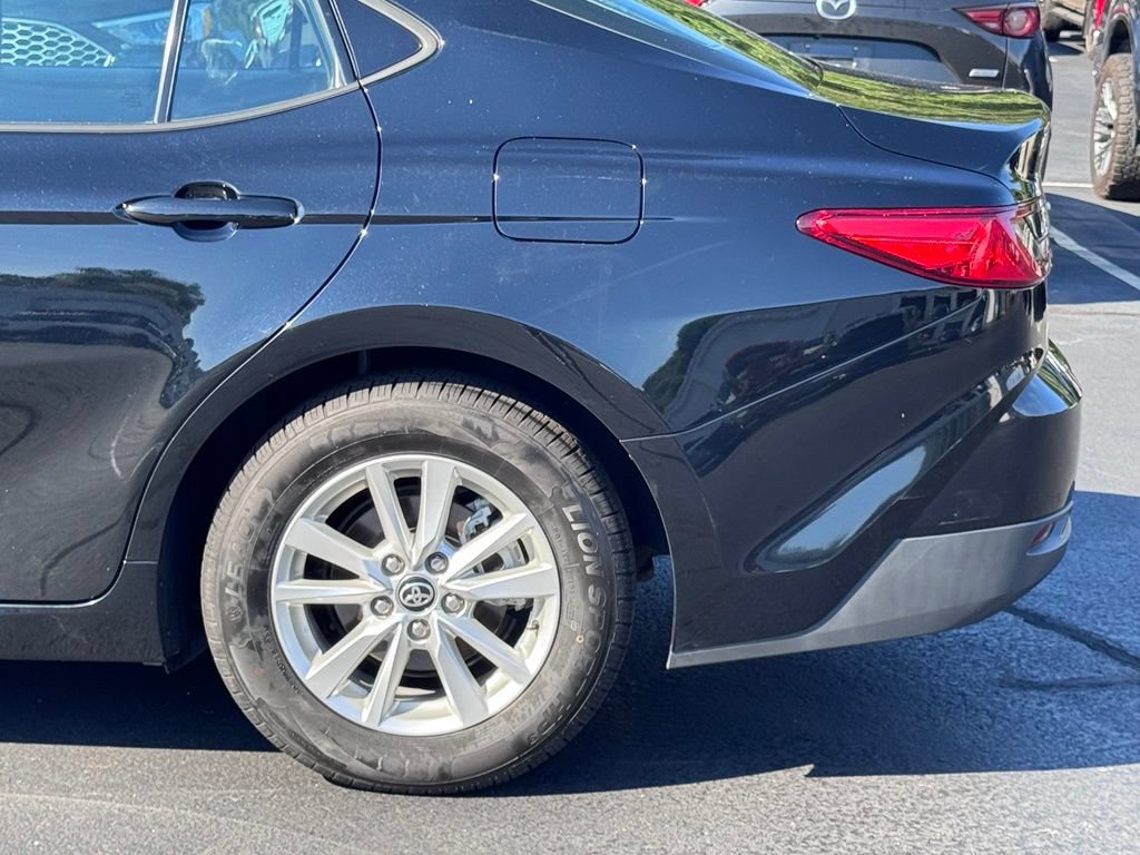 Used 2025 Toyota Camry LE FWD image 36