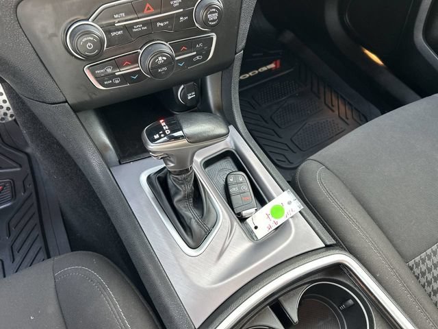 Used 2022 Dodge Charger R/T RWD image 22