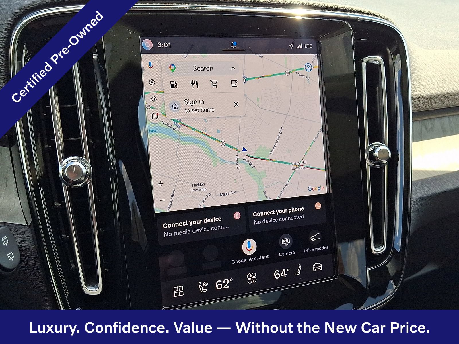 Certified 2025 Volvo XC40 B5 Ultra AWD/4WD image 18