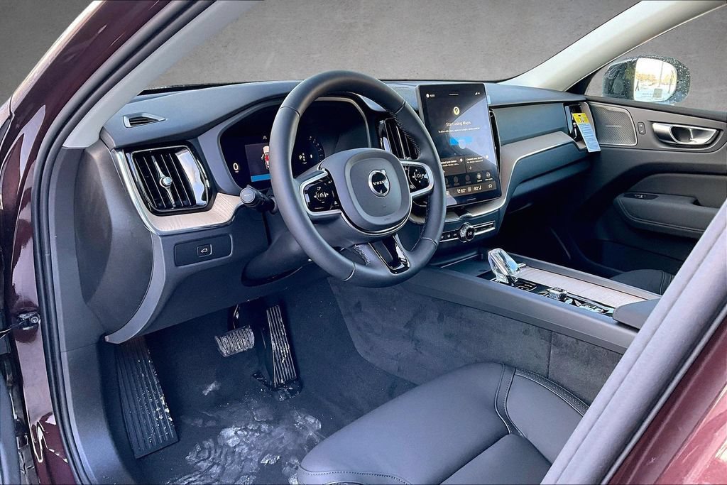 New 2026 Volvo XC60 B5 Plus w/ Protection Package Premier AWD/4WD image 7