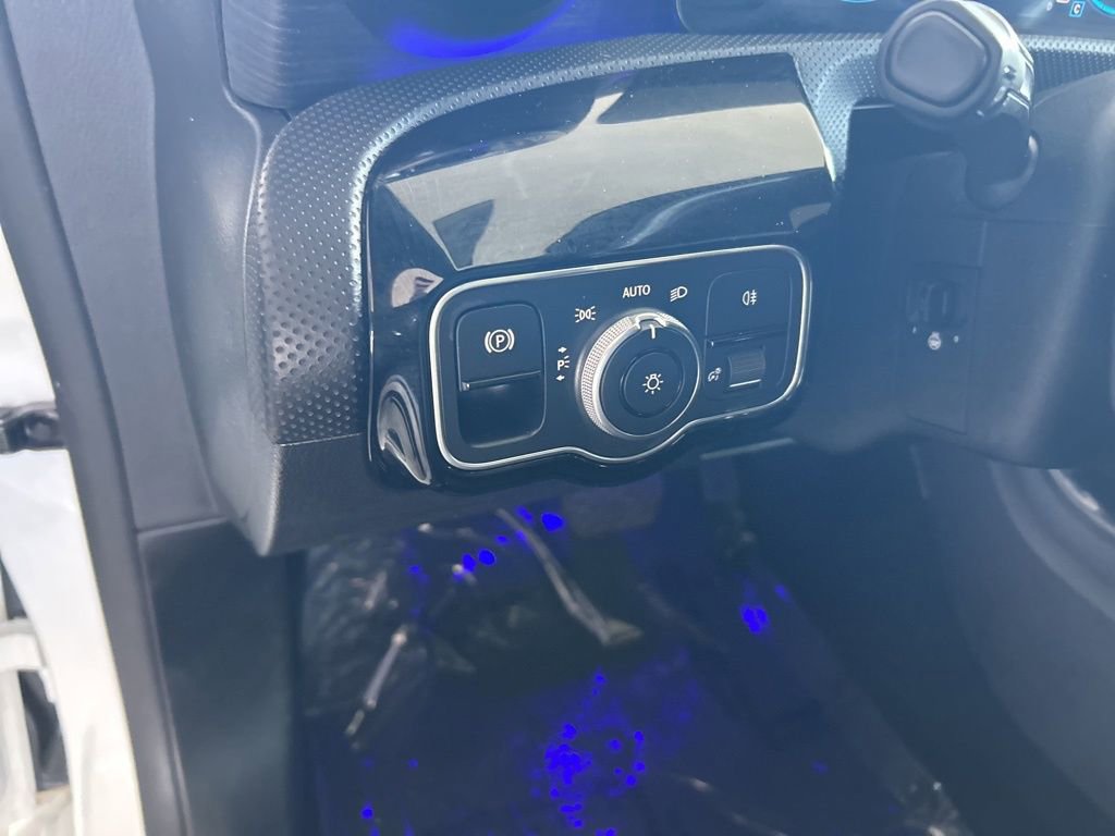 Used 2022 Mercedes-Benz CLA 250 4MATIC w/ Premium Package Lite image 40