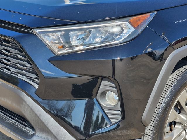 Used 2019 Toyota RAV4 XLE Premium image 6