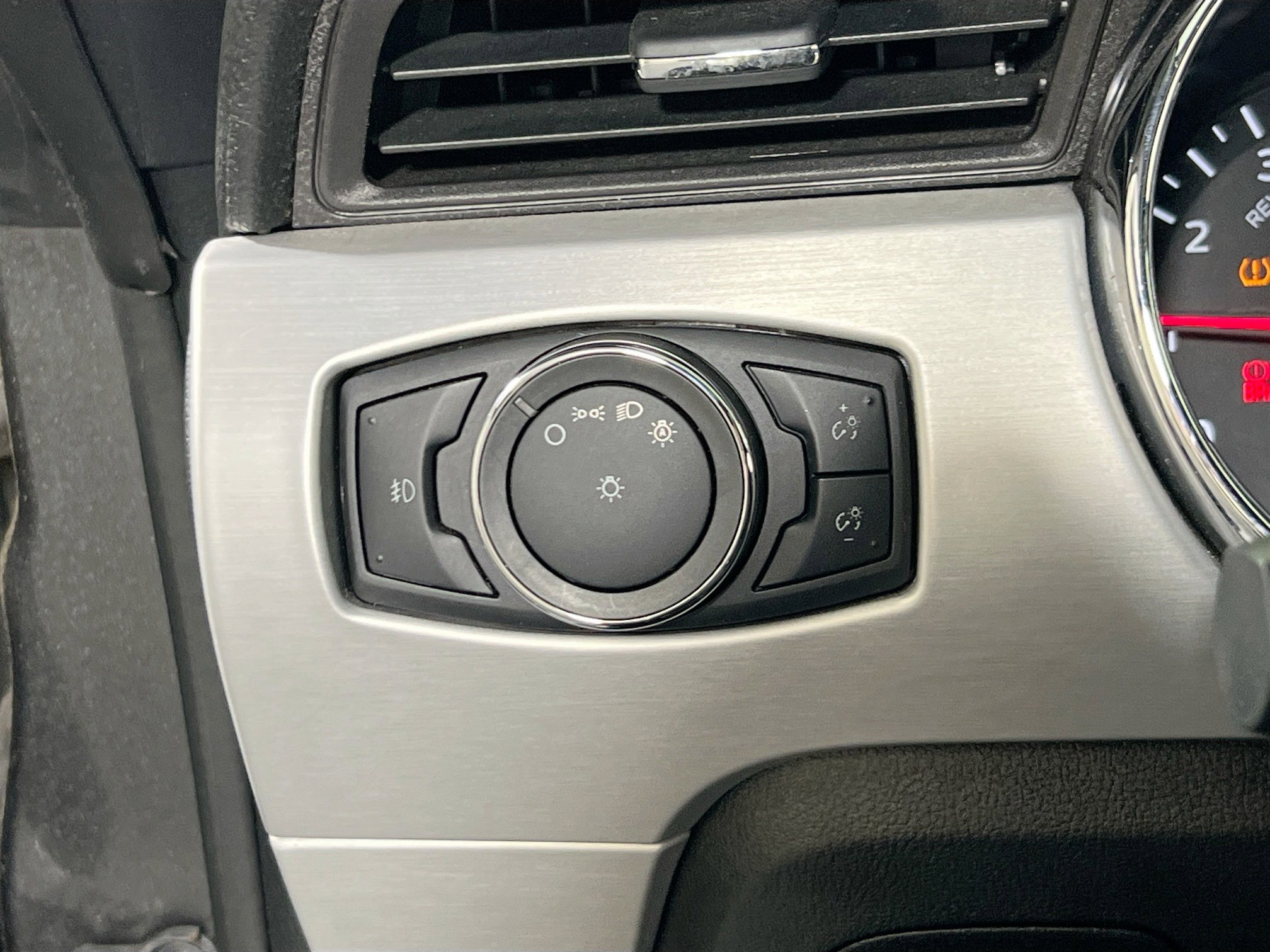 Used 2015 Ford Mustang GT Premium image 10