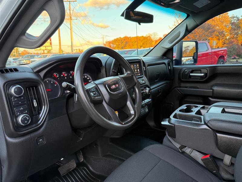 Used 2022 GMC Sierra 3500 Pro w/ Convenience Package image 28