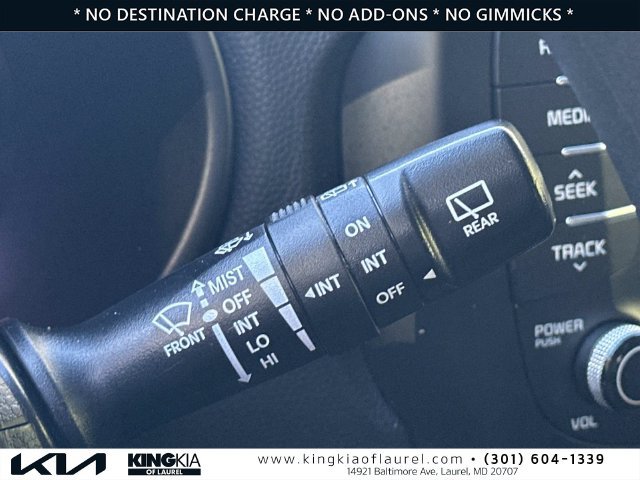 Used 2018 Kia Soul w/ Convenience Package FWD image 12