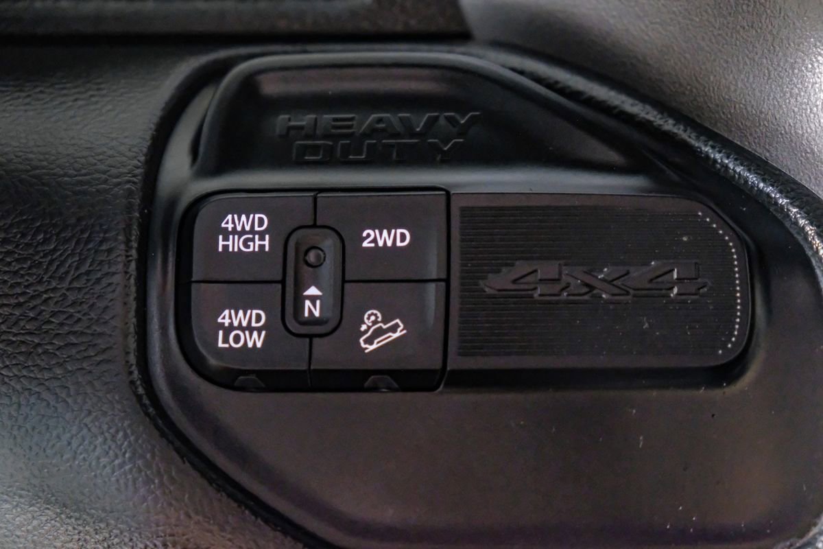 Used 2020 RAM 2500 Laramie w/ Night Edition image 25