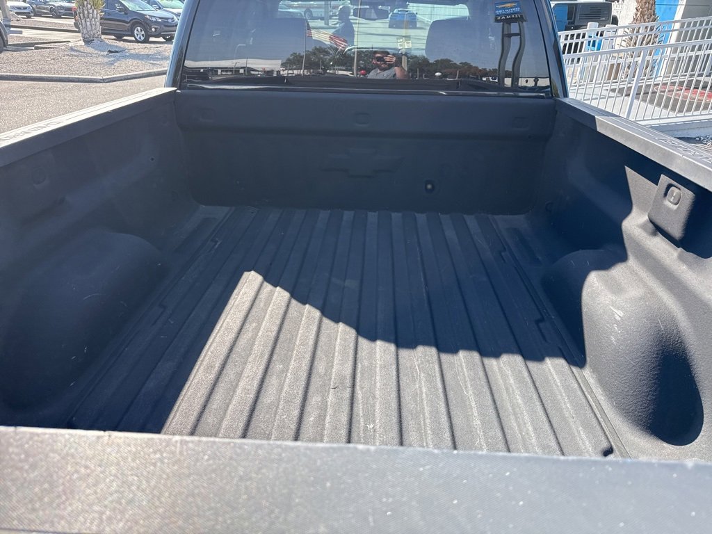 Used 2018 Chevrolet Silverado 1500 LT w/ All Star Edition image 10