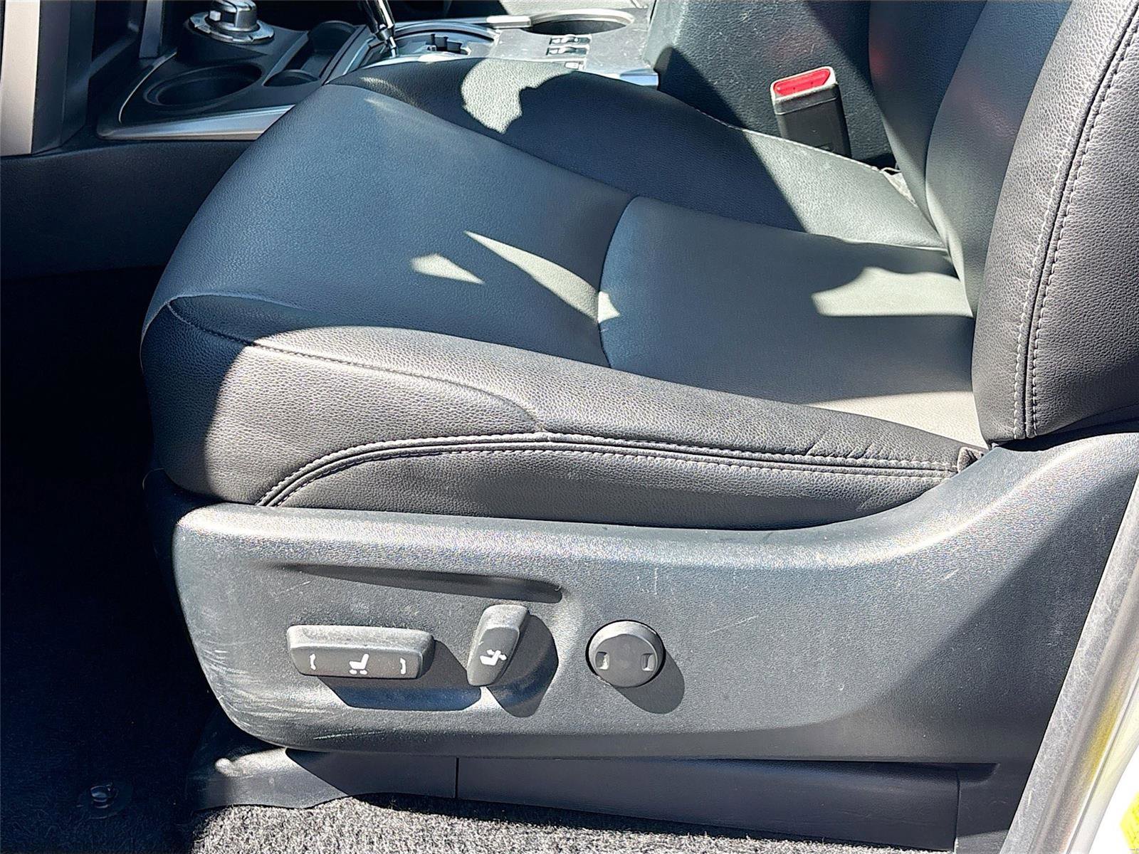 Used 2024 Toyota 4Runner SR5 Premium image 22