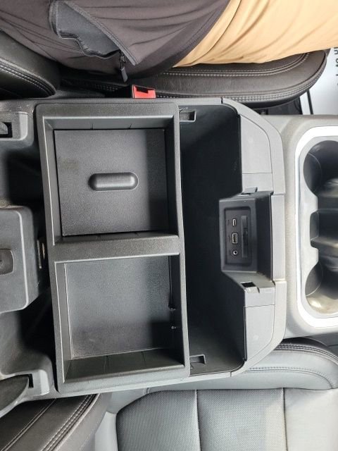 Used 2020 Chevrolet Silverado 1500 High Country w/ Technology Package AWD/4WD image 41