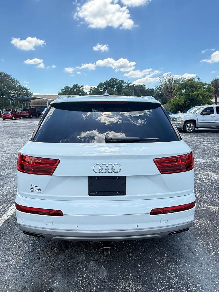 Used 2017 Audi Q7 2.0T Premium Plus w/ Premium Plus Package AWD/4WD image 26