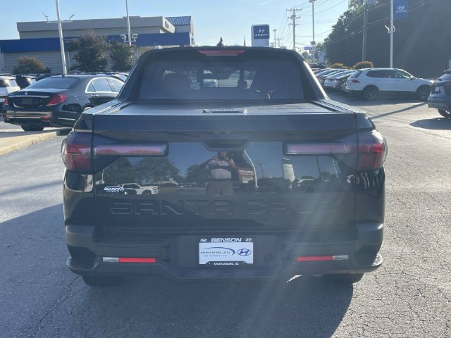 Certified 2023 Hyundai Santa Cruz SEL w/ Activity Package FWD image 5
