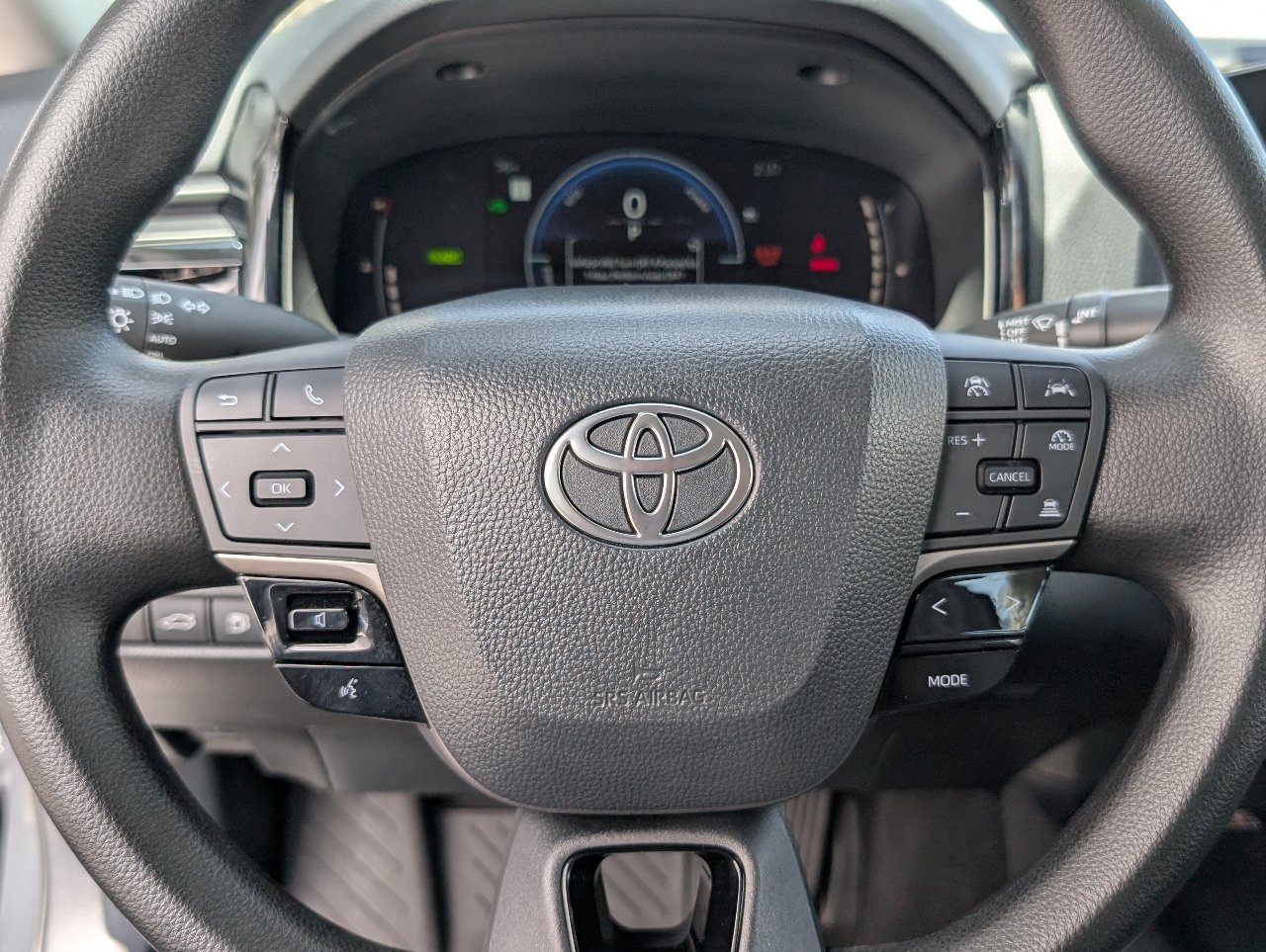 Used 2026 Toyota Camry LE FWD image 18