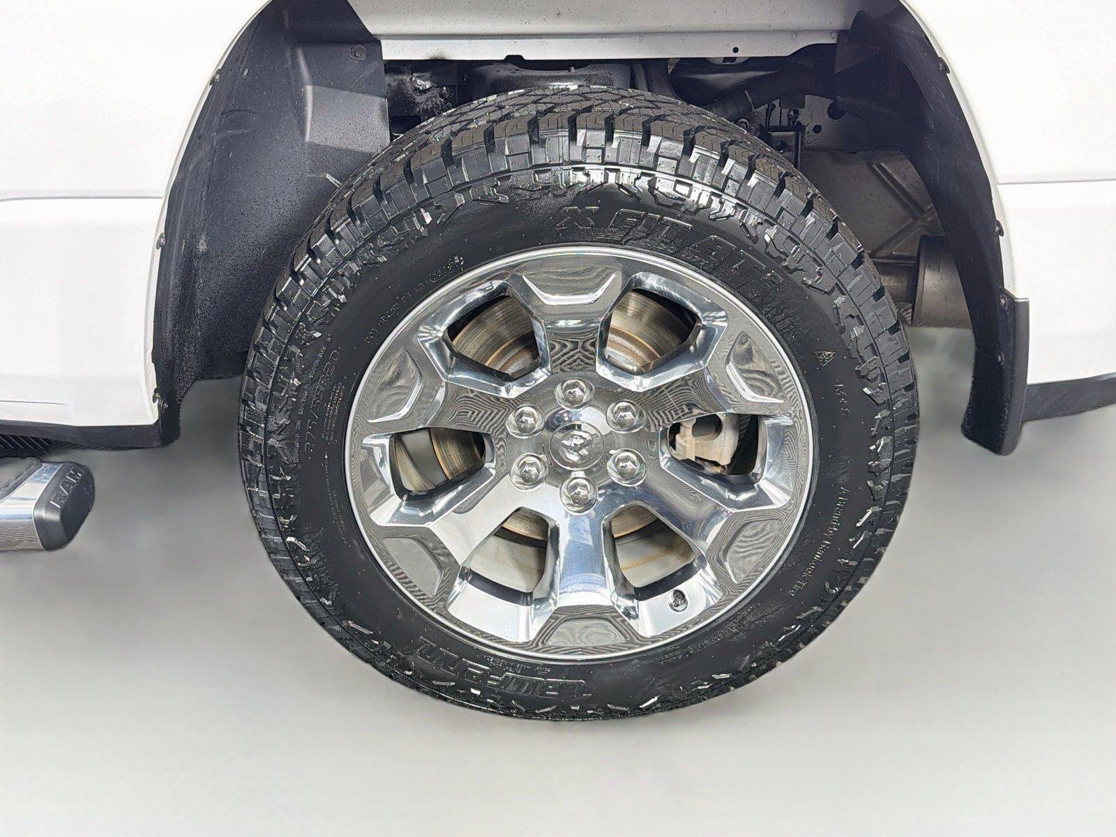 Used 2023 RAM 1500 Big Horn AWD/4WD image 36