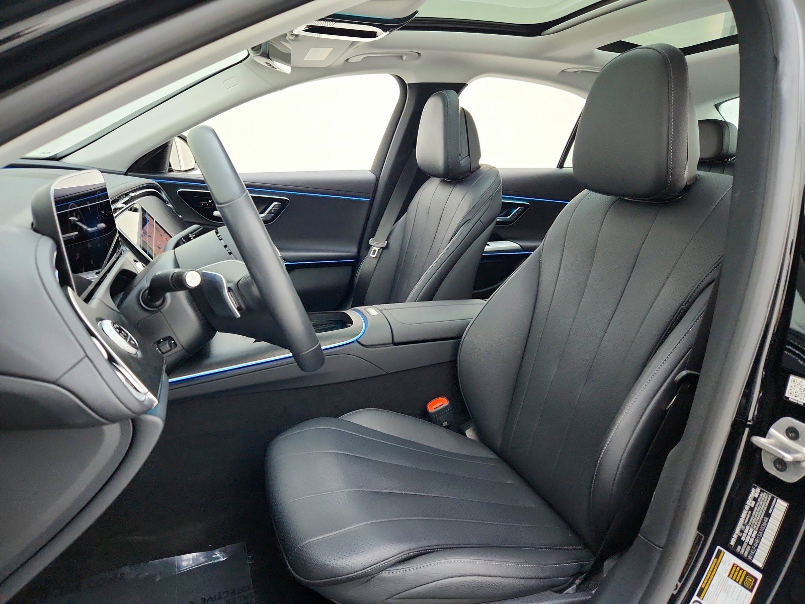 Certified 2025 Mercedes-Benz E 350 4MATIC Sedan image 17