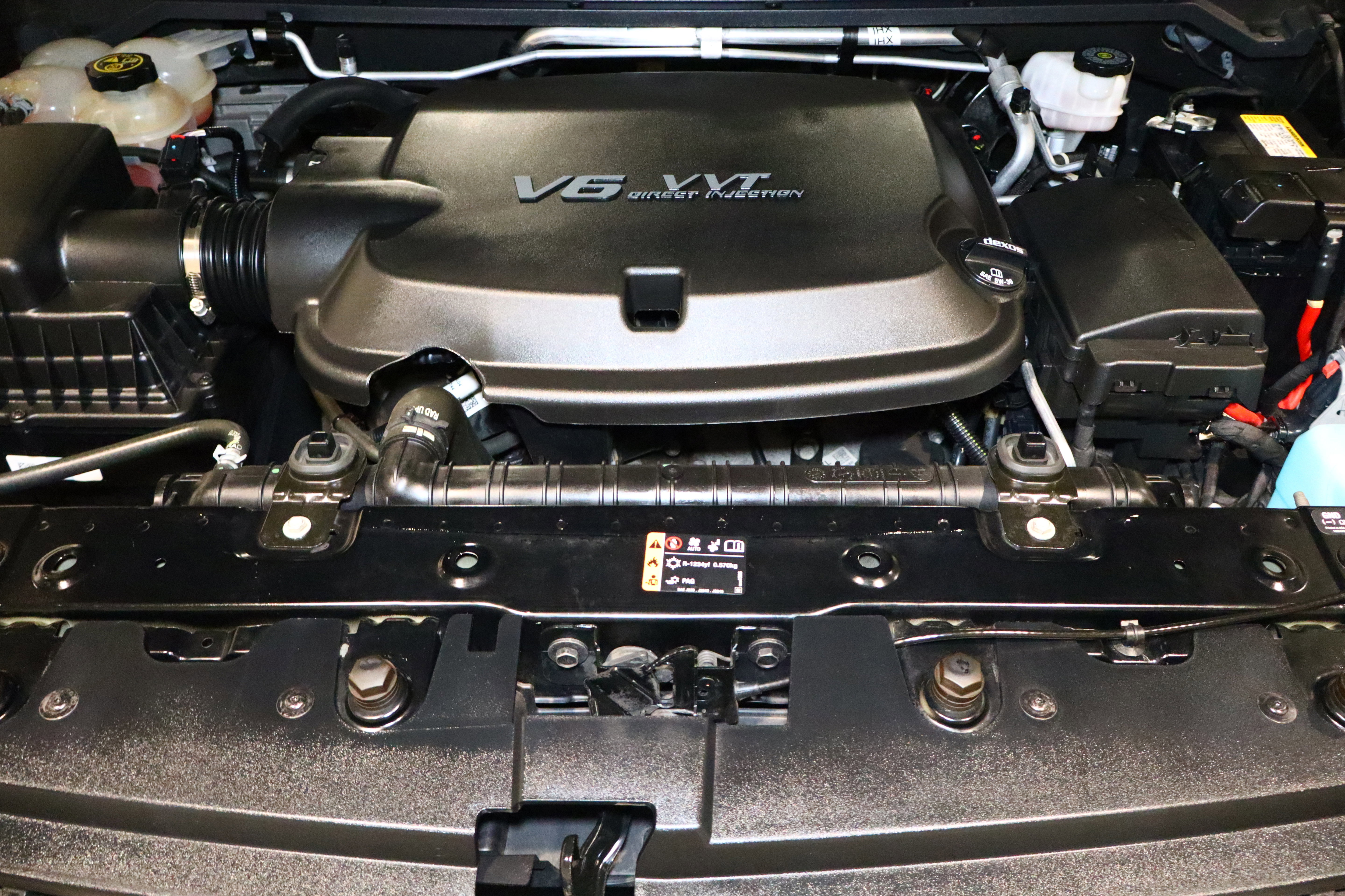 Used 2022 Chevrolet Colorado Z71 w/ Z71 Midnight Edition image 9