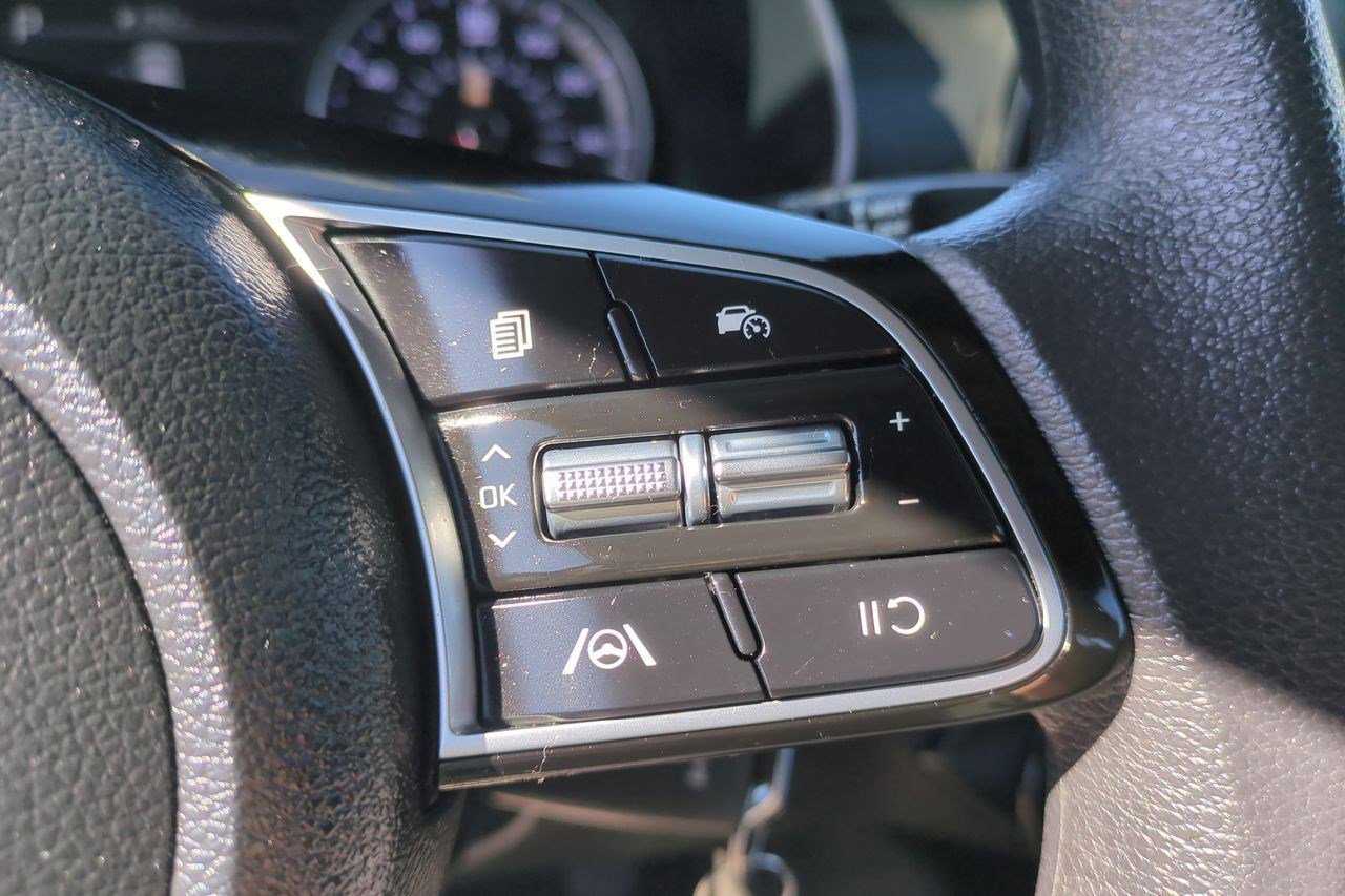 Certified 2023 Kia Forte LXS image 13