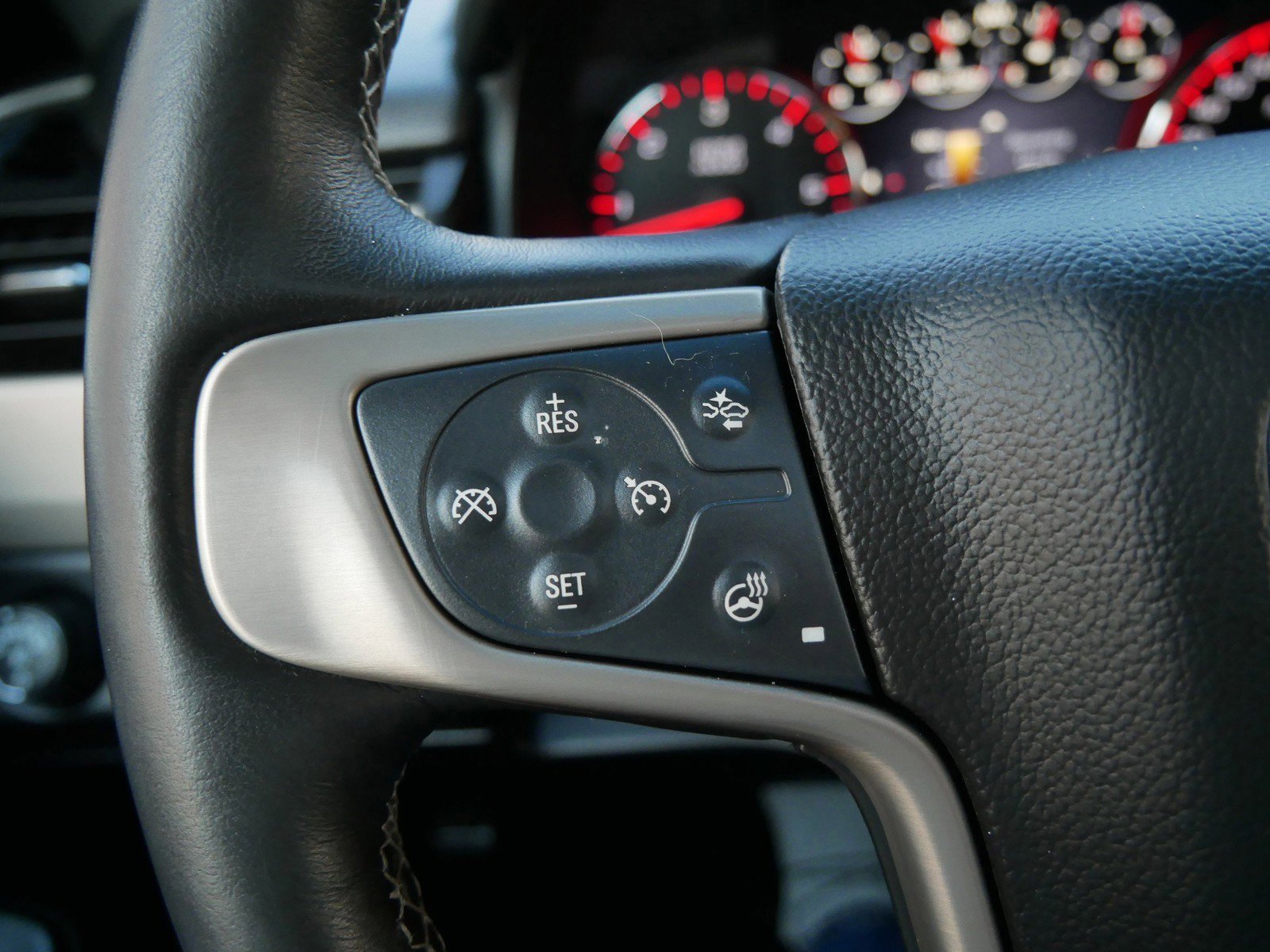 Used 2015 GMC Yukon Denali w/ Open Road Package image 28