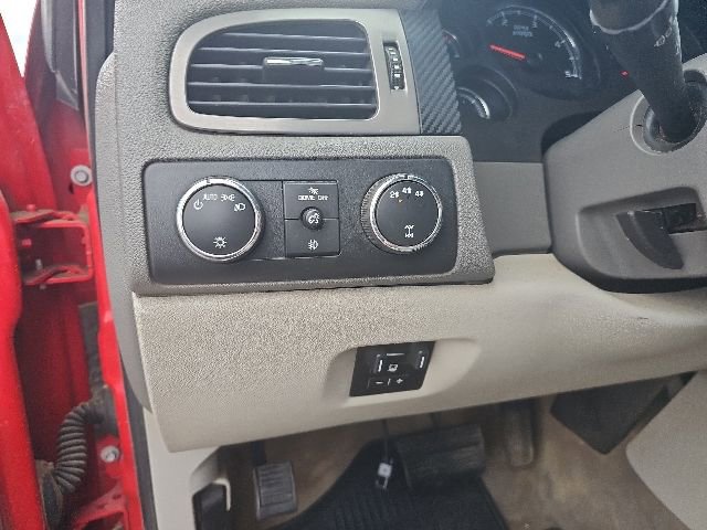 Used 2014 Chevrolet Silverado 2500 LTZ w/ LTZ Plus Package AWD/4WD image 18