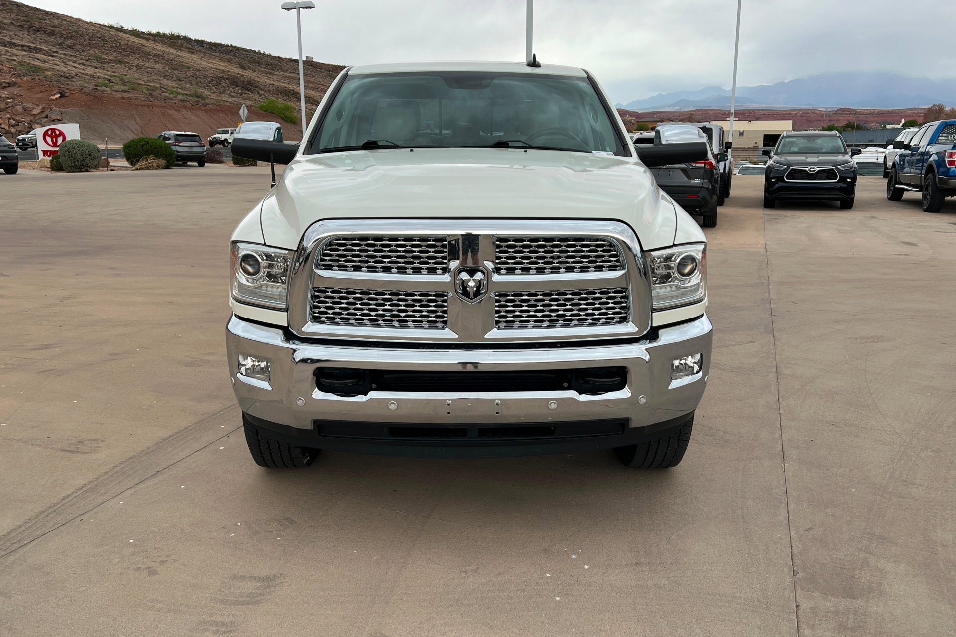 Used 2018 RAM 3500 Laramie image 8