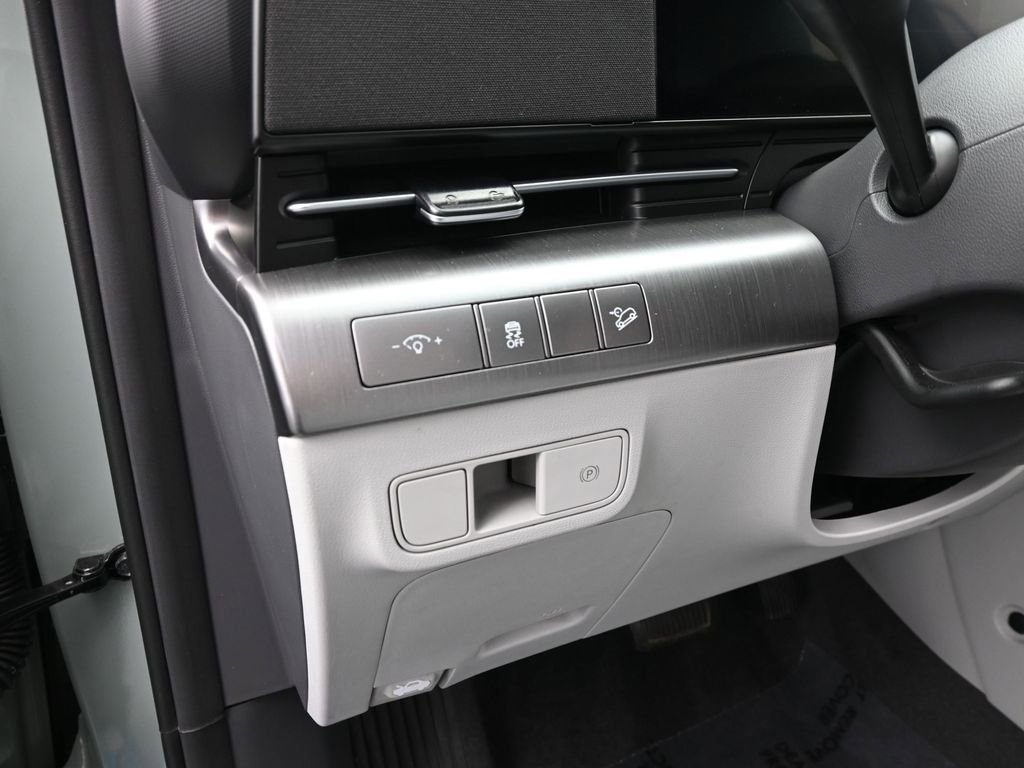 Certified 2024 Hyundai Kona SEL image 19