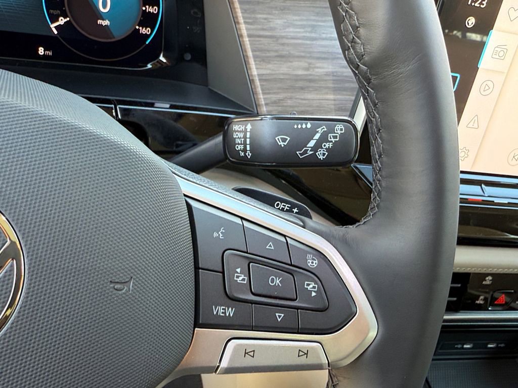 New 2026 Volkswagen Atlas SEL Premium R-Line image 13