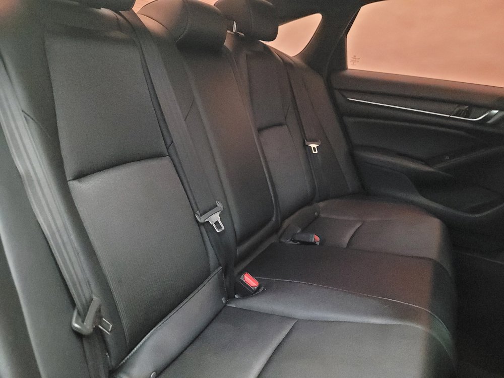 Used 2019 Honda Accord Sport image 19