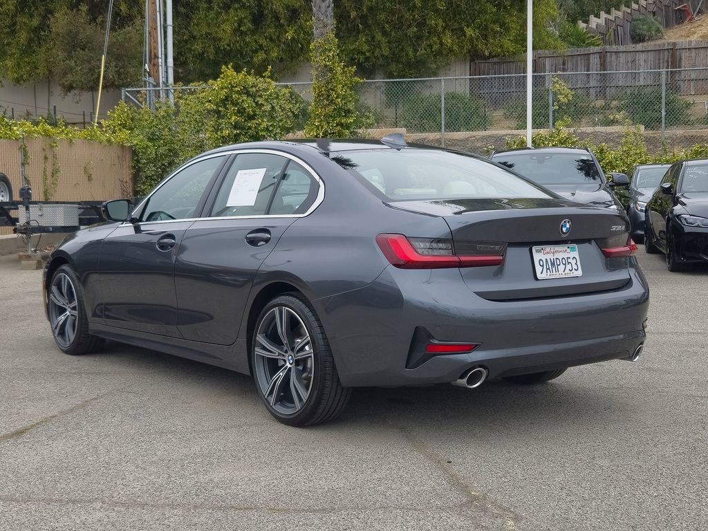 Used 2022 BMW 330i Sedan w/ Premium Package 2 RWD image 25