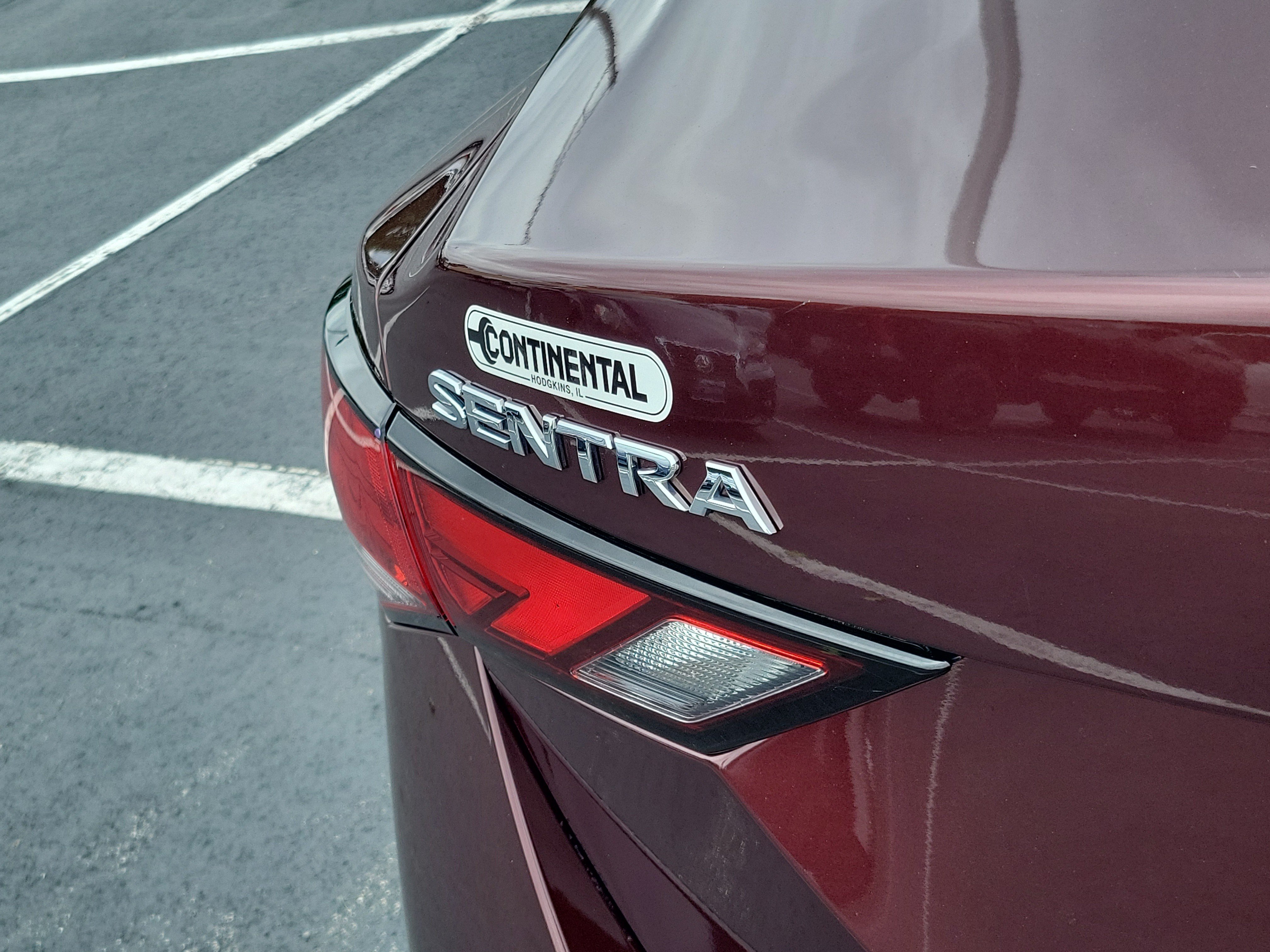 Used 2022 Nissan Sentra SV w/ All-Weather Package FWD image 9