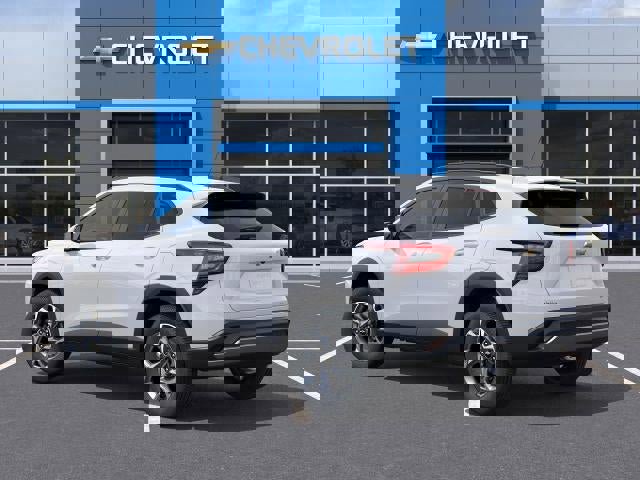 New 2026 Chevrolet Trax LT w/ Sunroof Package image 3