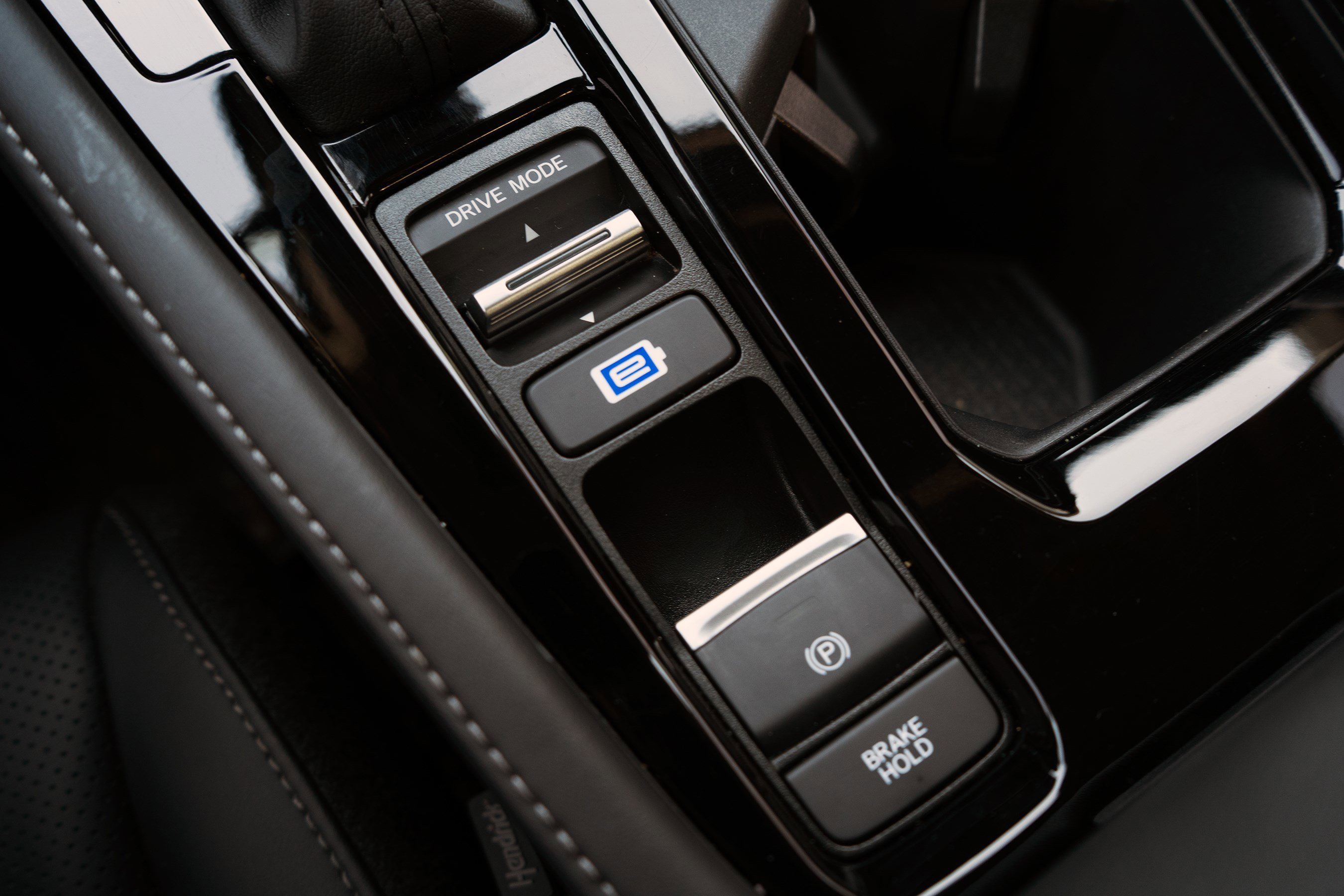 Certified 2023 Honda Accord Touring image 33